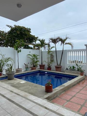 Casa Bella Bed & Breakfast Crucita Esterno foto